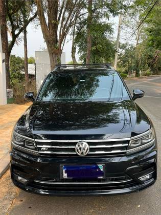 VOLKSWAGEN TIGUAN 2019