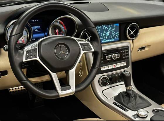 MERCEDES-BENZ SLK 250 2014