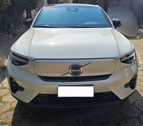 VOLVO C40 2023