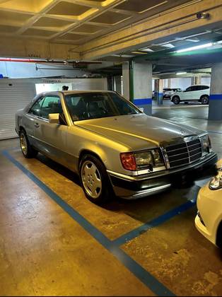 MERCEDES-BENZ 300 CE 1991