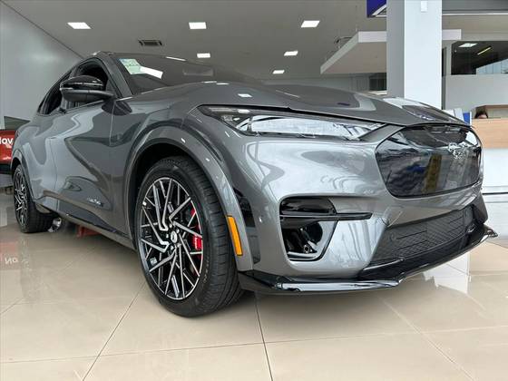 FORD MUSTANG MACH-e 2023