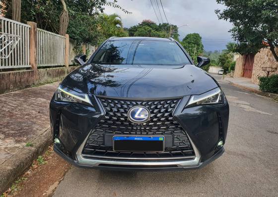LEXUS UX 250h 2019