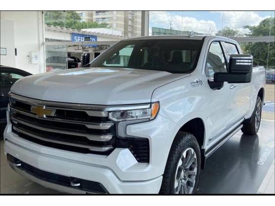 CHEVROLET SILVERADO 2024