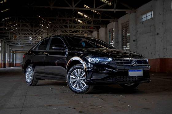 VOLKSWAGEN JETTA 2019