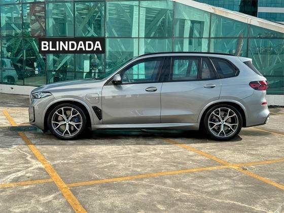 BMW X5 2024