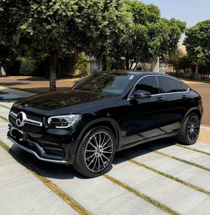 MERCEDES-BENZ GLC 300 2020