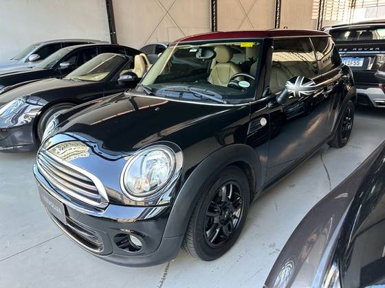 MINI ONE 2012