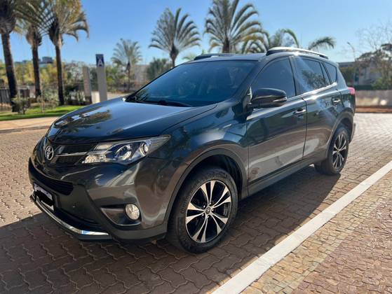 TOYOTA RAV4 2014