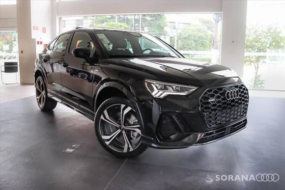 AUDI Q3 2024