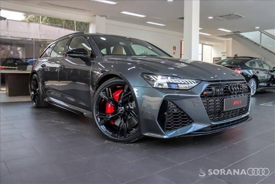 AUDI RS6 2024