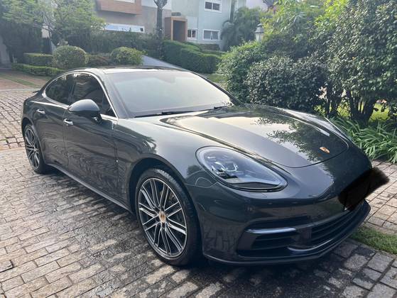 PORSCHE PANAMERA 2017