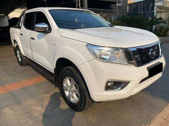 NISSAN FRONTIER 2018