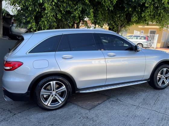 MERCEDES-BENZ GLC 250 2017