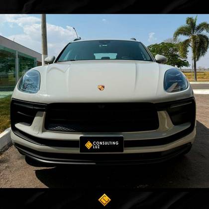 PORSCHE MACAN 2024
