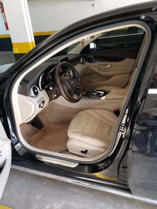 MERCEDES-BENZ C 180 2015