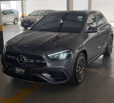 MERCEDES-BENZ GLA 200 2024