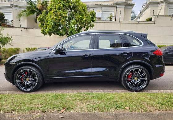 PORSCHE CAYENNE 2013