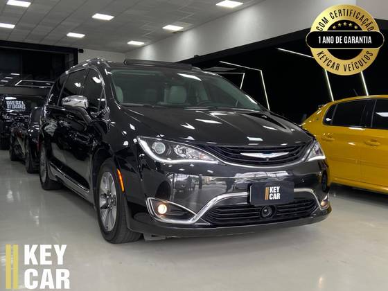 CHRYSLER PACIFICA 2018