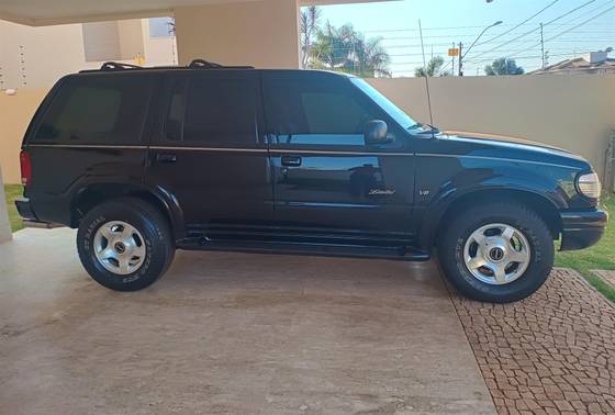 FORD EXPLORER 2001
