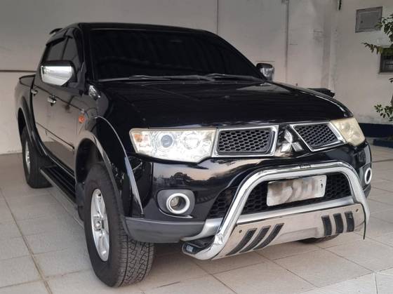 MITSUBISHI L200 TRITON 2013