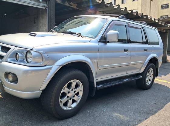 MITSUBISHI PAJERO SPORT 2006