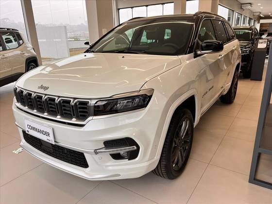 JEEP COMMANDER 2025