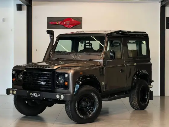 LAND ROVER DEFENDER 2001