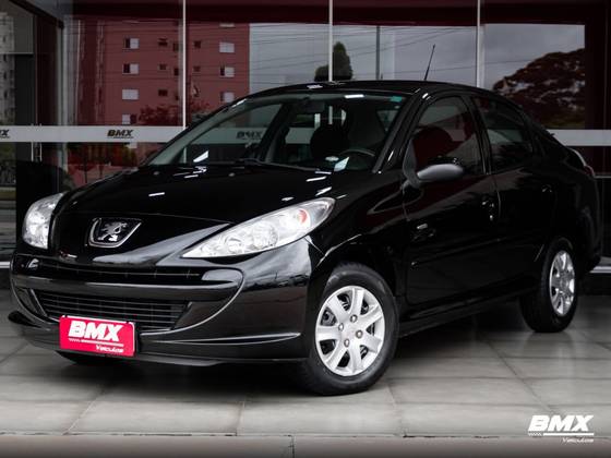 PEUGEOT 207 2015