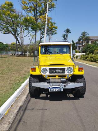 TOYOTA BANDEIRANTE 1988