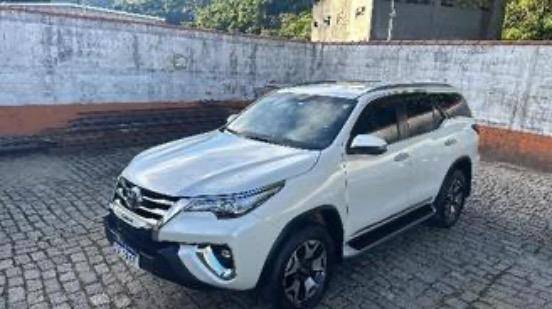 TOYOTA HILUX SW4 2020