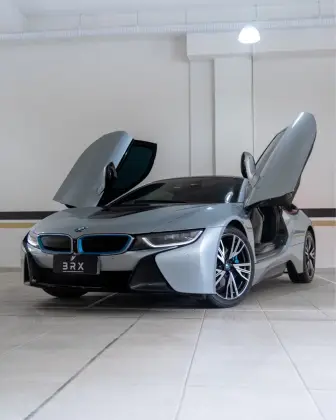 BMW i8 2016