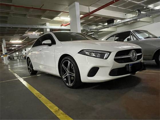 MERCEDES-BENZ A 200 2019