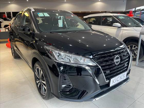 NISSAN KICKS 2024