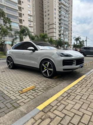 PORSCHE CAYENNE 2024