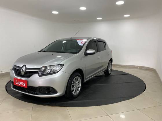RENAULT SANDERO 2018