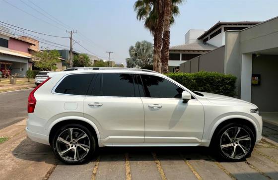 VOLVO XC90 2018