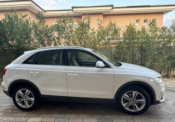 AUDI Q3 2016