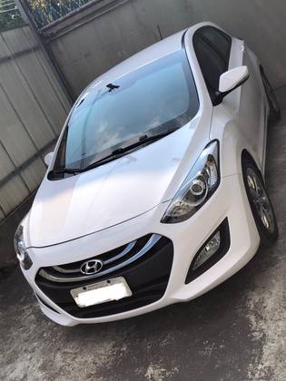 HYUNDAI I30 2015