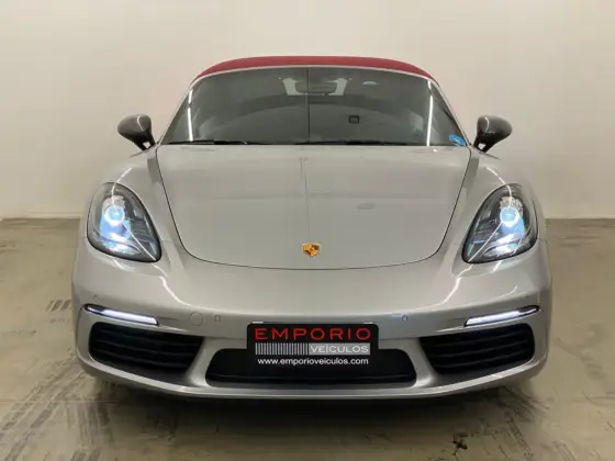 PORSCHE 718 2023