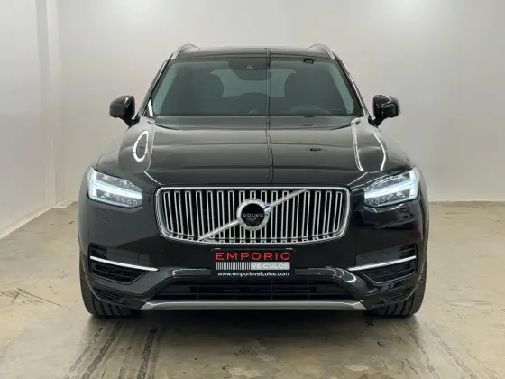 VOLVO XC90 2019