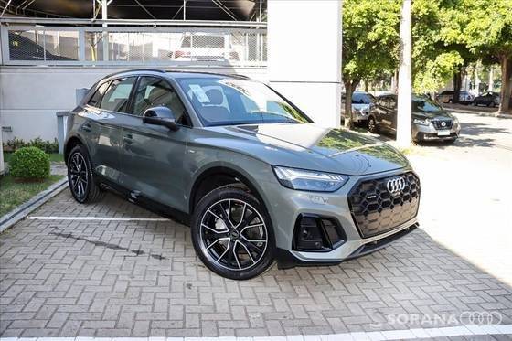 AUDI Q5 2024