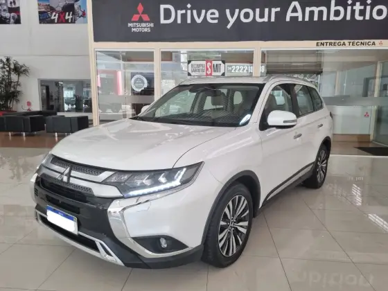 MITSUBISHI OUTLANDER 2019
