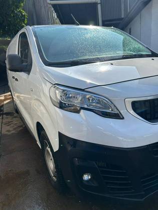 PEUGEOT EXPERT 2020