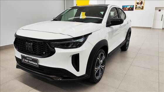 FIAT FASTBACK 2025