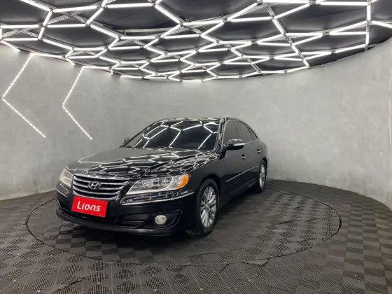 HYUNDAI AZERA 2011