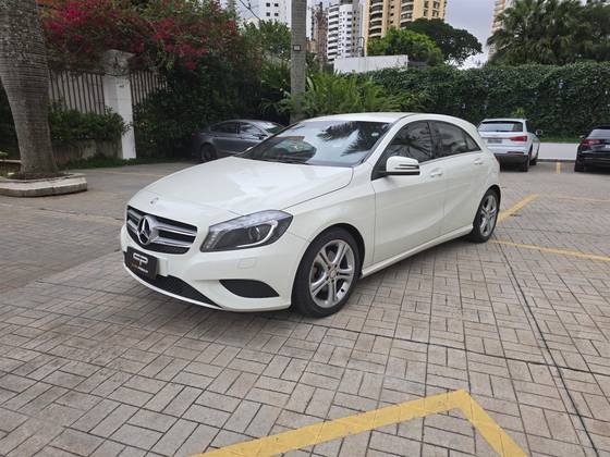 MERCEDES-BENZ CLASSE A 2014