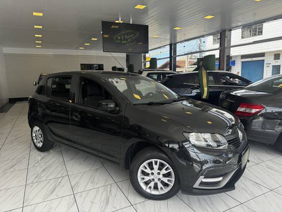 RENAULT SANDERO 2023