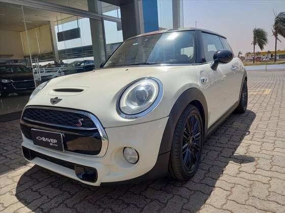 MINI COOPER 2015