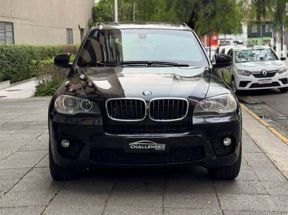 BMW X5 2011