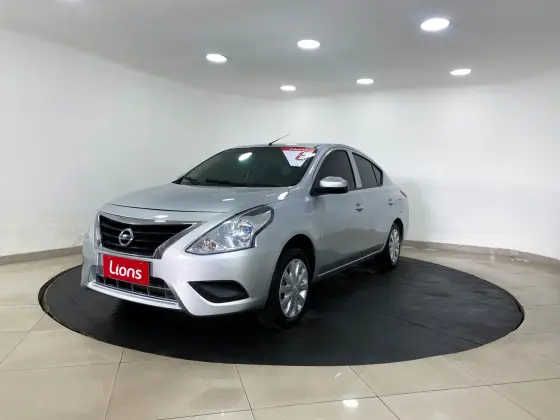 NISSAN VERSA 2019